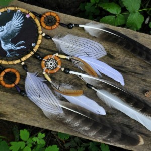 Фото Ловец снов с пегасом и перьями орла