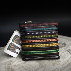 Фото Яркая сумочка с текстильным чехлом "Мексиканские узоры"