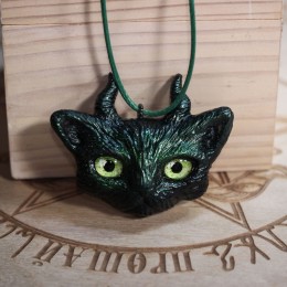 Фото Кулон рогатый кот "Подручный ведьмы"