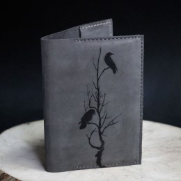 Фото Обложка на паспорт "Вороны на дереве"
