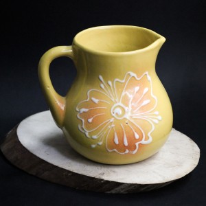Фото Кувшинчик жёлтый с цветком, керамика