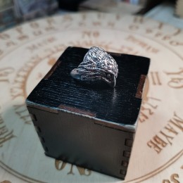 Фото Кольцо безразмерное Сокол, чернёное серебро