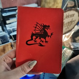 Фото Обложка на паспорт Валийский дракон
