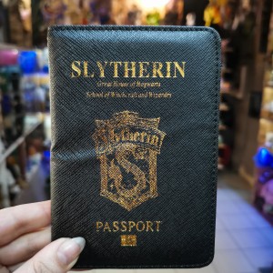 Фото Обложка на паспорт Слизерин. Гарри Поттер
