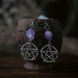 Фото Сережки с пентаграммой и фиолетовым кристаллом