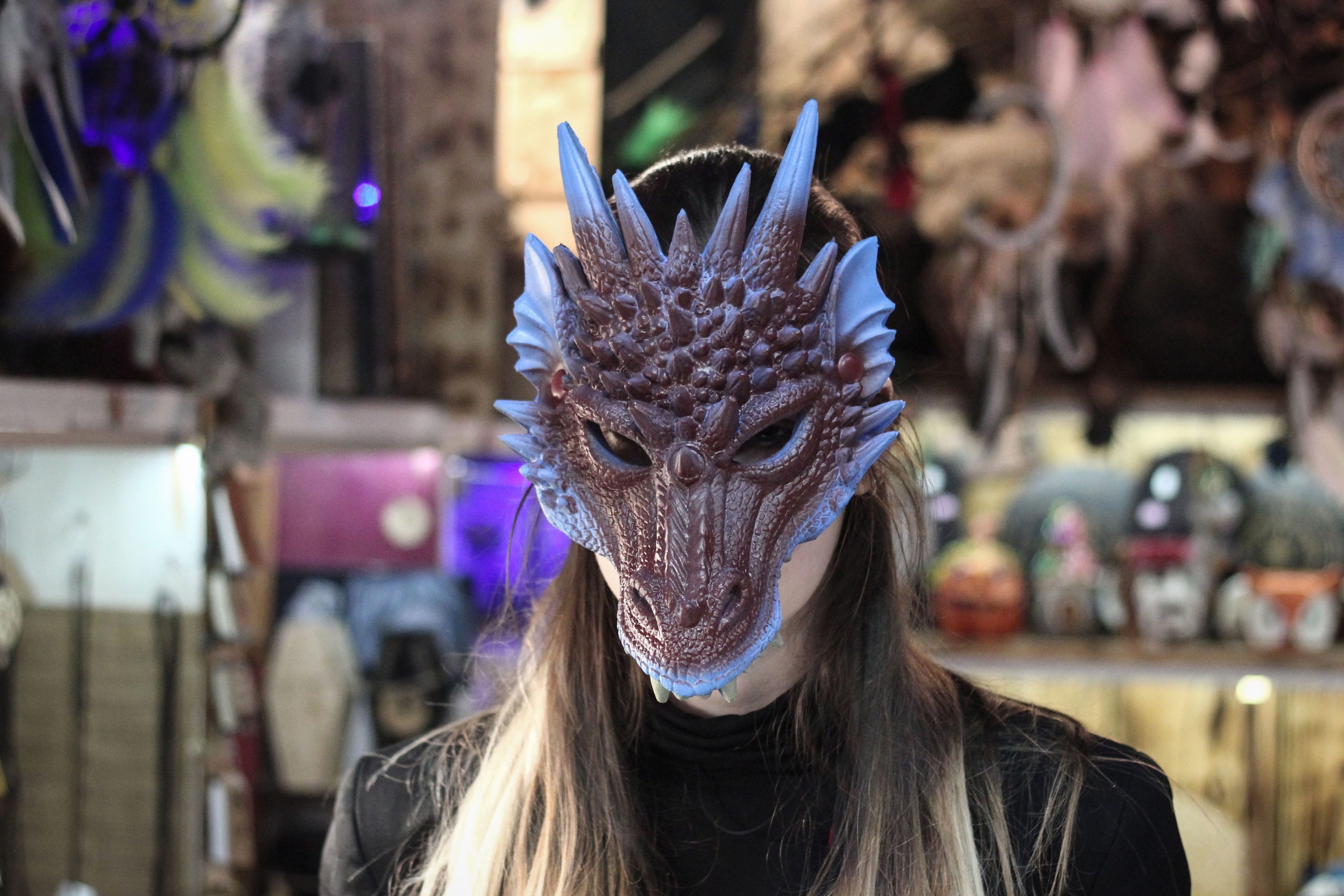 Маска дракона. Металлическая маска на дракона в стиле будущего.
